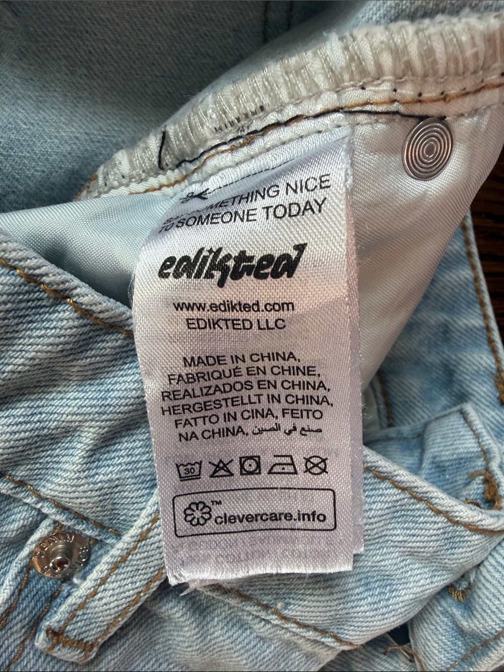 Edikted Light Blue Denim Mini Skirt with frayed hem size XS - Picture 6 of 6